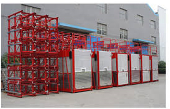 対のおりの構造のための赤い乗客の起重機のエレベーター 2000kg SC200/200